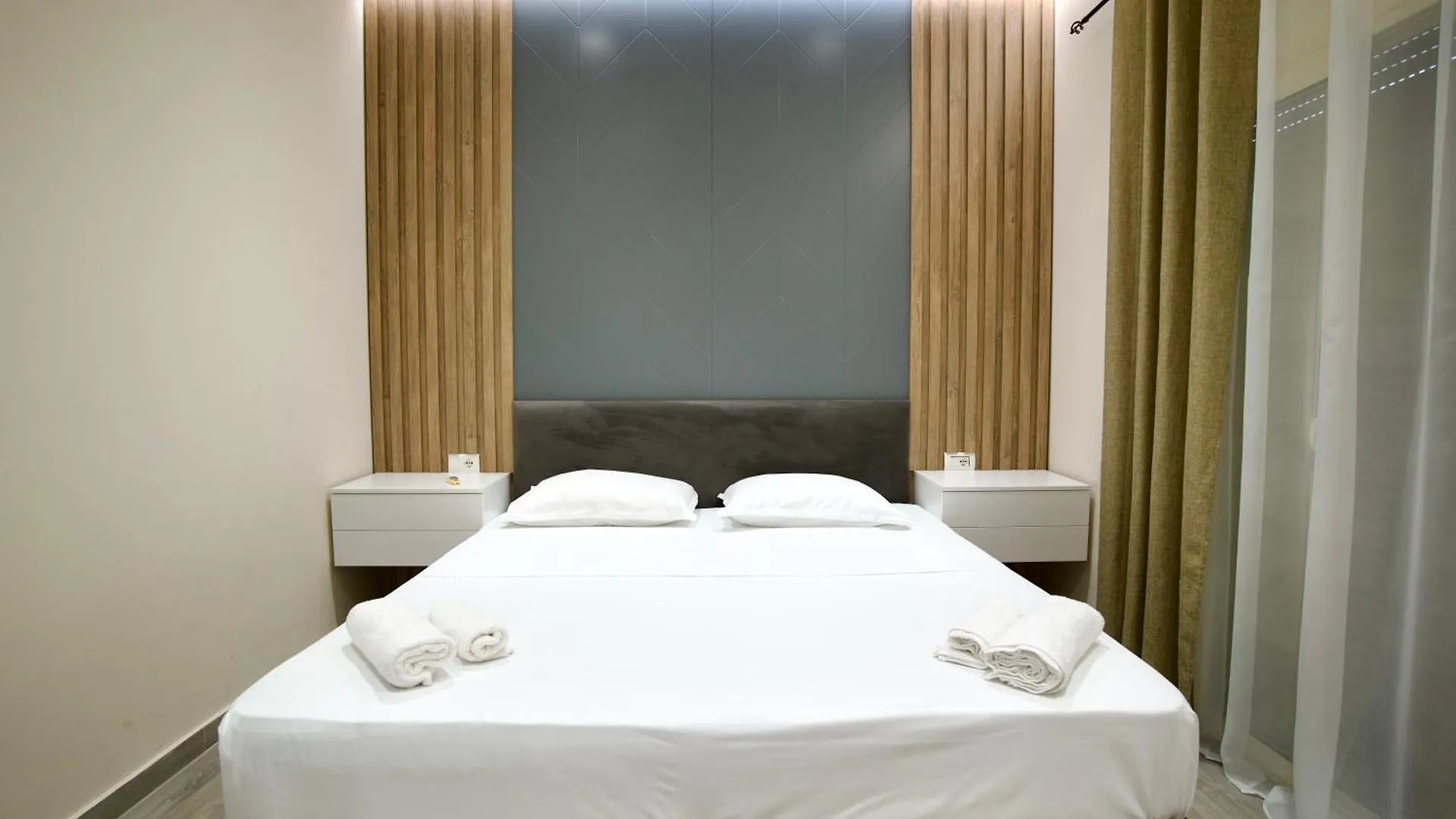 Azura Beach Apartments Durrës