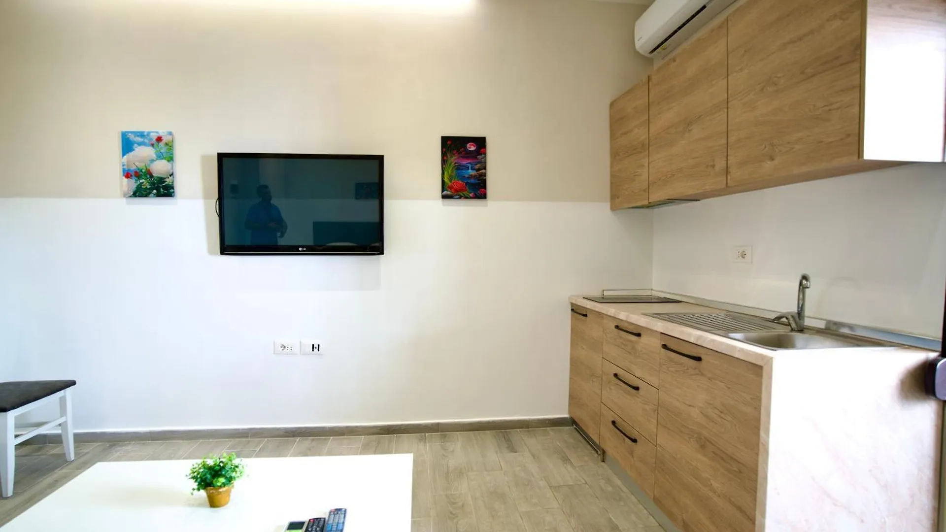 Azura Beach Apartments Durrës